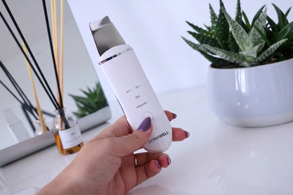 Ultrasonic Pore Extractor